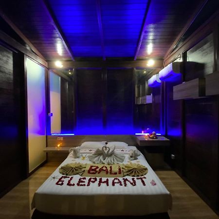 Bali Elephants Boutique Villa Jimbaran Exterior foto
